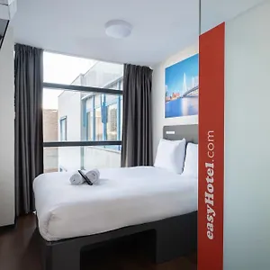 Отель Easyhotel Centre, Роттердам